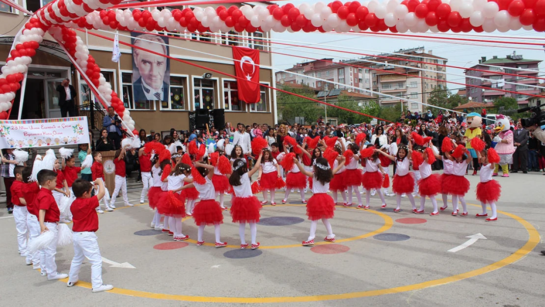 Geleceğimiz 23 Nisan'ı coşkuyla kutladı