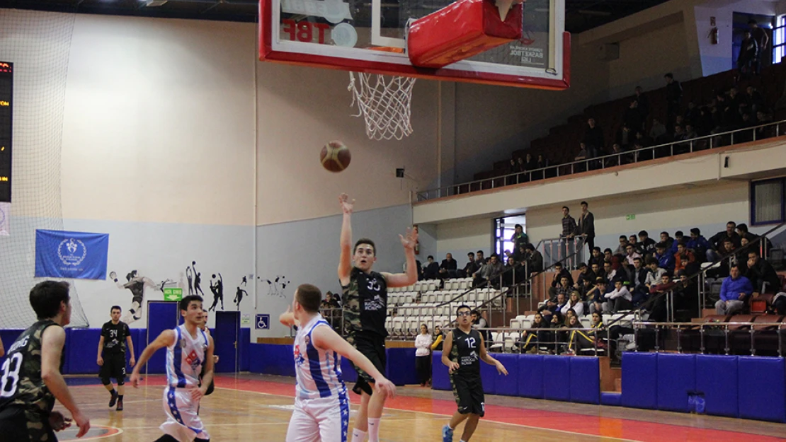 Gençler A Basketbol İl Birinciliği devam ediyor