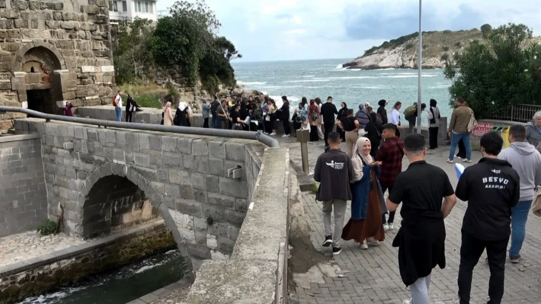 Gençlerin Rotası 'Çeşm-i Cihan Amasra' Oldu