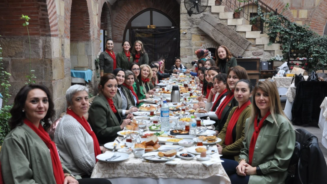 Halime Çavuş Kadın Derneği 1 Yaşında