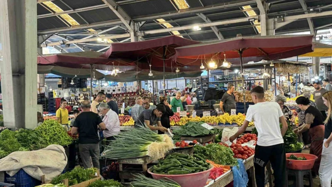 Halk Pazarında Fiyatlar Yükseldi