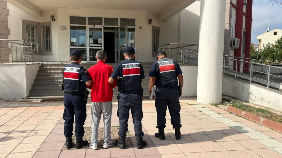 Hapis cezası bulunan 1 kişi yakalandı