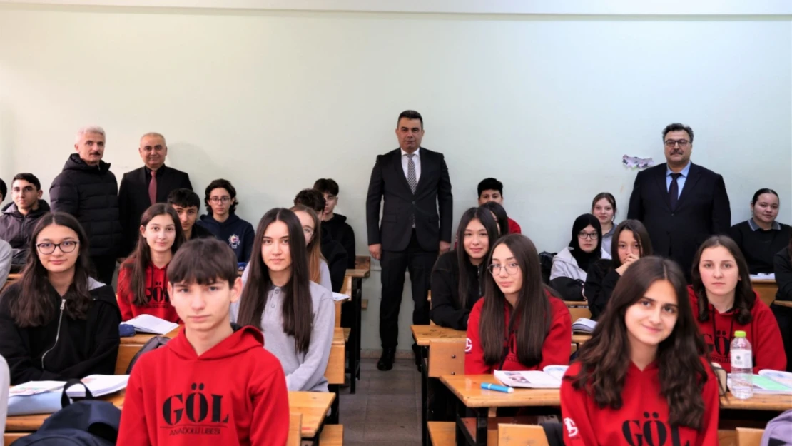 Hasan Gümüş'ten Göl Anadolu Lisesi'ne Ziyaret