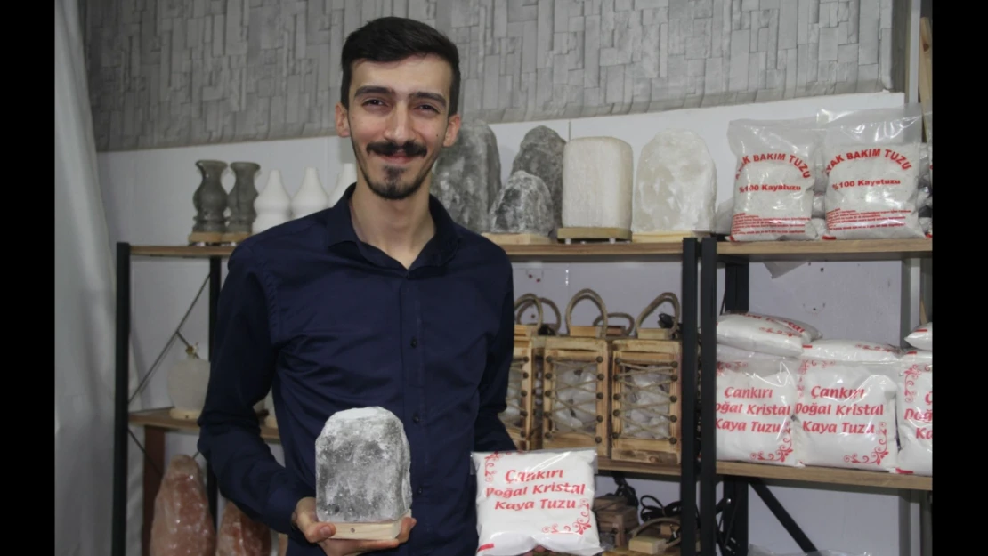 Hayalindeki İşi Kurdu