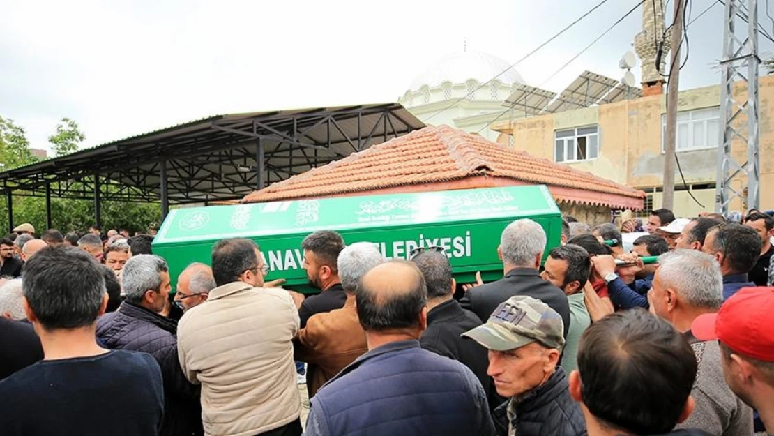 Hayatını Kaybeden Dağcılar Defnedildi