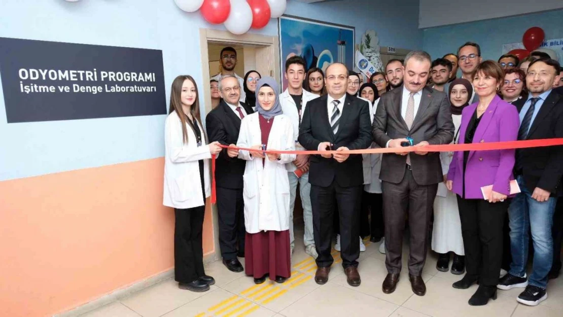 Hitit Üniversitesi'nde 'Odyometri Programı İşitme ve Denge Laboratuvarı' Açıldı