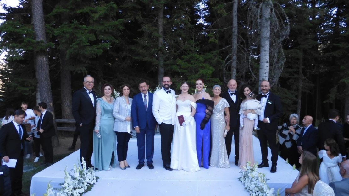 İhsan Mert ile Hayal evlendi