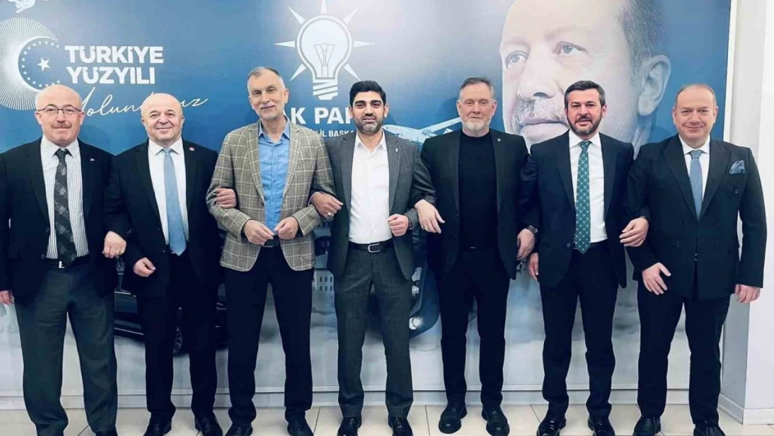 İl Başkanı Salt, Aday Adayları ile Bir Araya Geldi