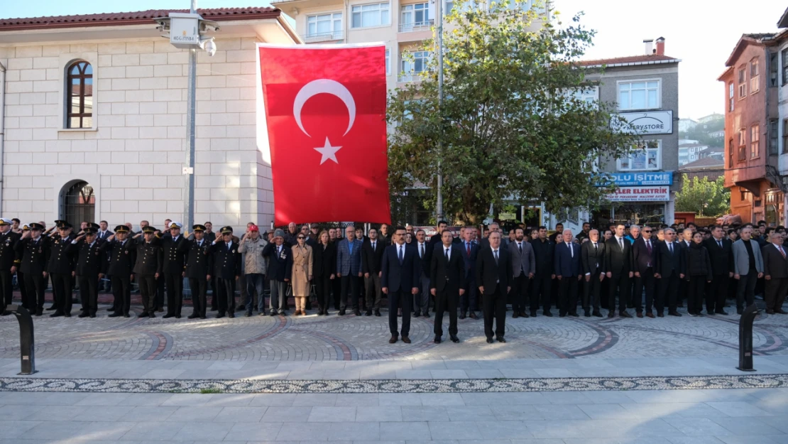 İnebolu'da Ata'ya Saygı