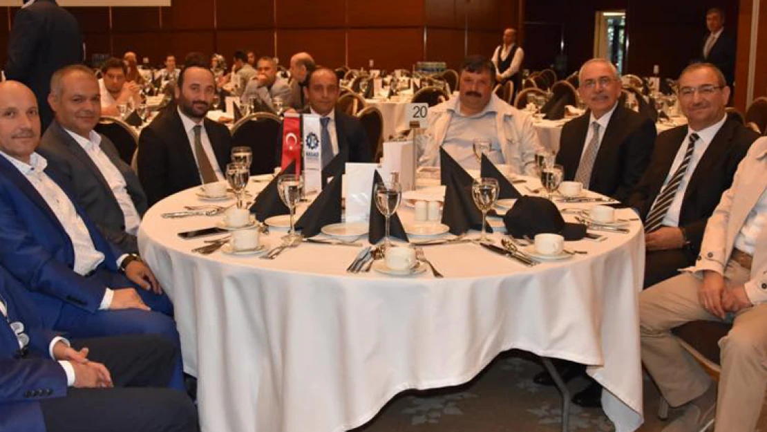 İş dünyası iftar sofrasında buluştu