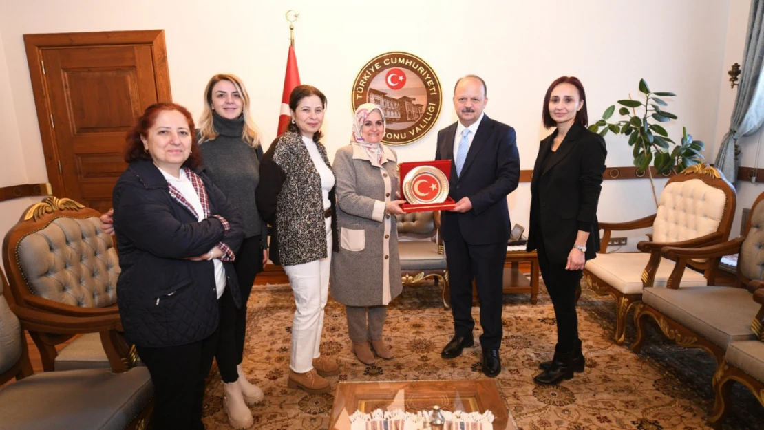 Kadın Derneklerinden Vali Meftun Dallı'ya Ziyaret