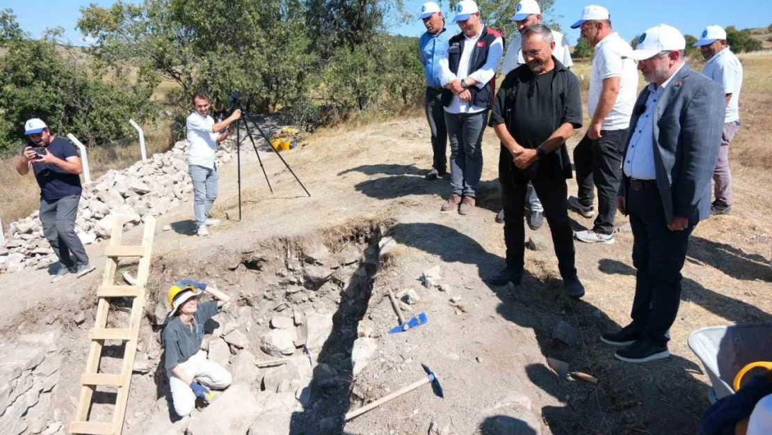 Gün Yüzüne Çıkarılan Selçuklu Tarihine Çorum Belediyesi'nden Destek