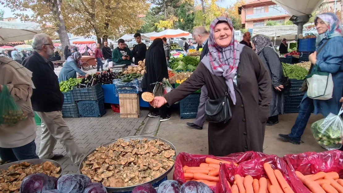 Kanlıca mantarı tezgahtaki yerini aldı