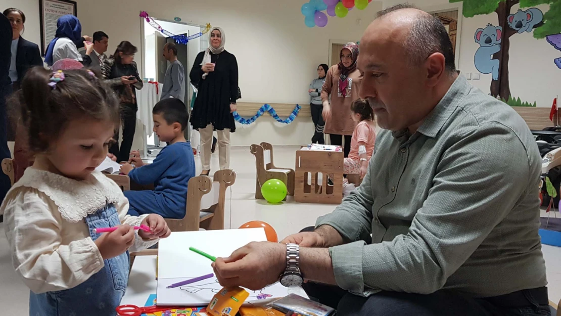 Karabük'te çocuklar için hem tedavi hem eğlence