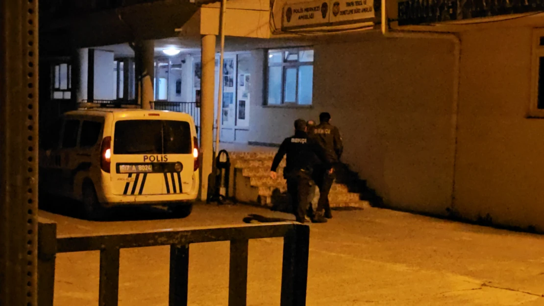 Kastamonu'da Bir Kişiyi Silahla Rehin Alan Şüpheli Tutuklandı