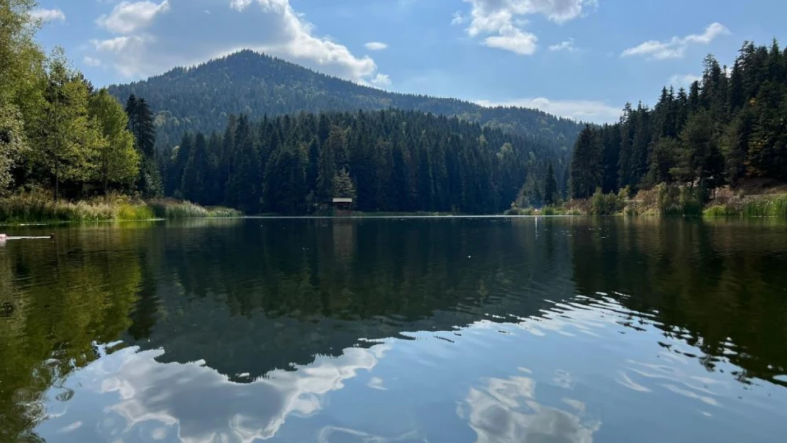 Kastamonu'da bulunan bu eşsiz göl, ziyaretçilerini mest ediyor