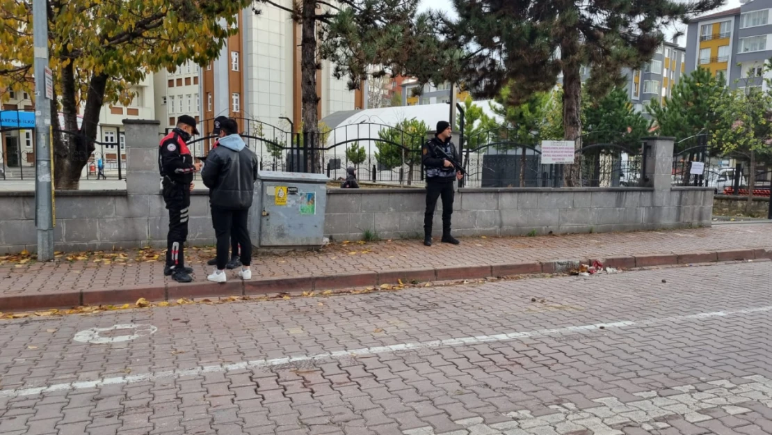 Kastamonu'da Okul Çevrelerine Sıkı Denetim