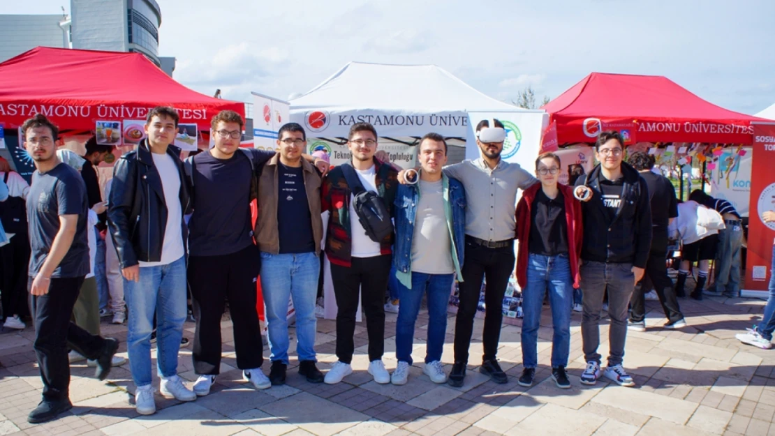 Kastamonu Üniversitesi'nde, 'Öğrenci Toplulukları Tanıtım Günleri' Başladı