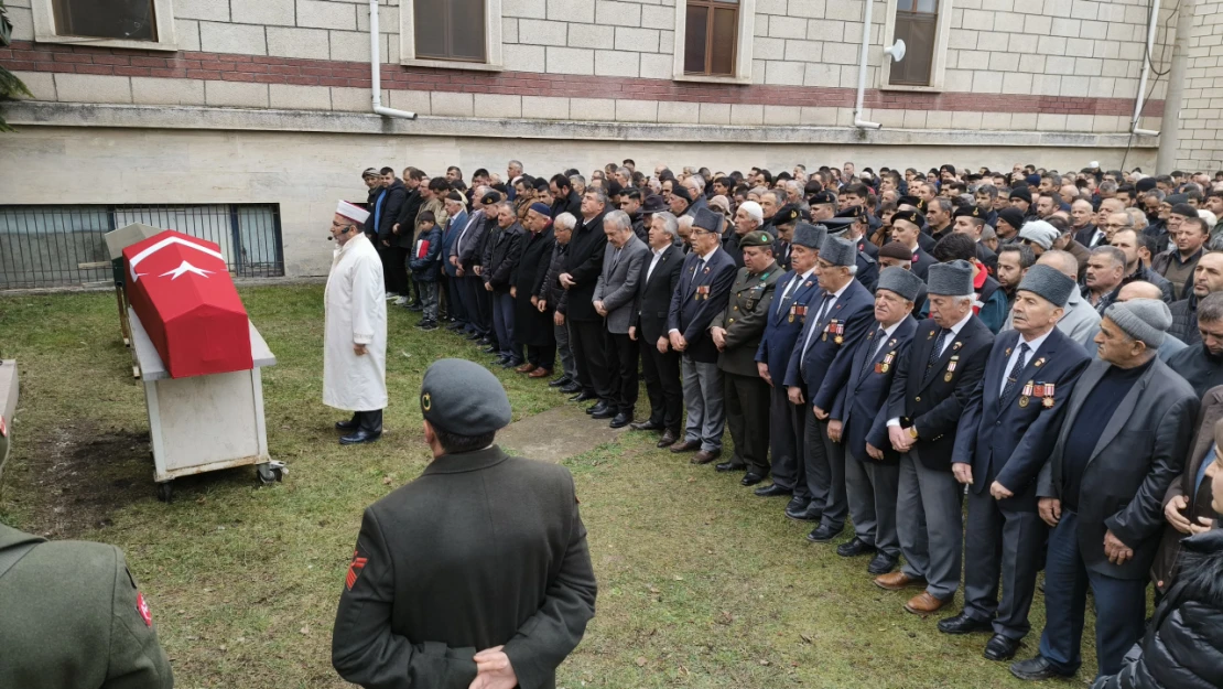 Kıbrıs Gazisi Mustafa Çeven Defnedildi