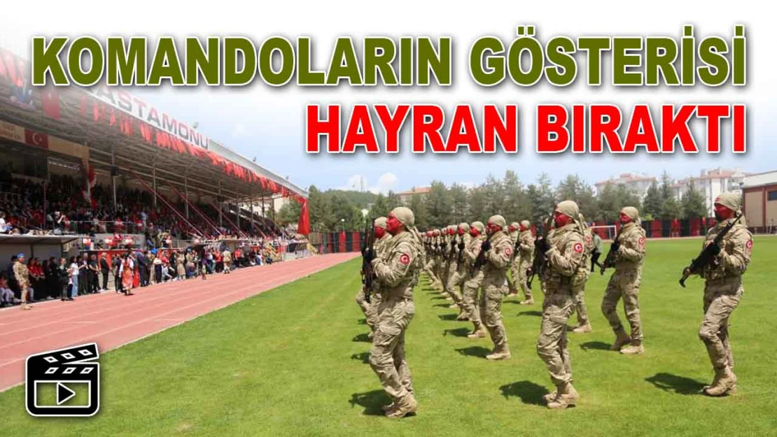 Komandoların Gösterisi Hayran Bıraktı