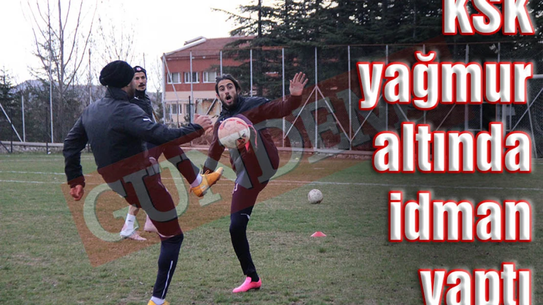 KSK yağmur altında idman yaptı