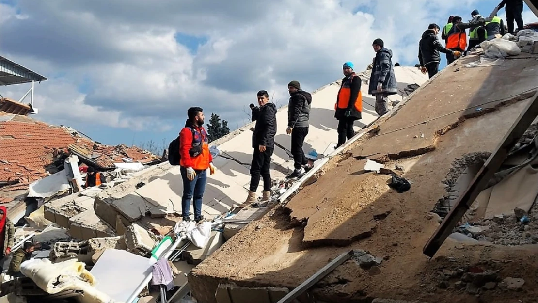 KÜ, Antakya'da yardımlarına devam ediyor