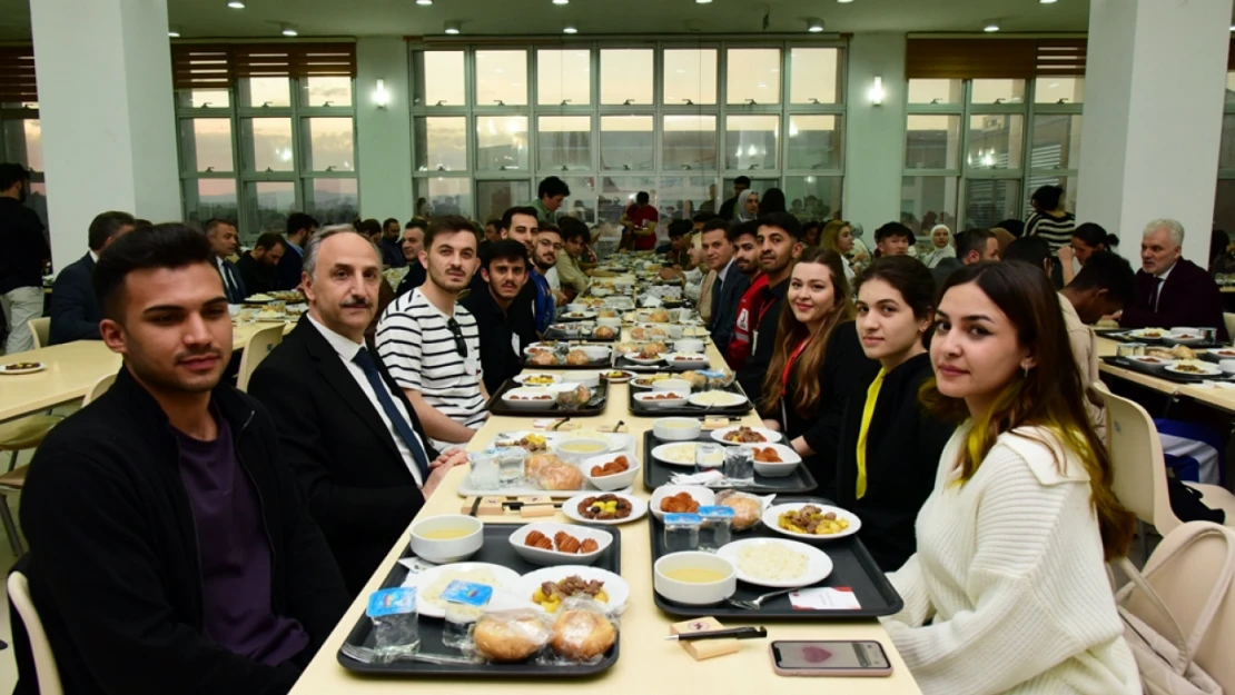 KÜ'de Ramazan Şenliği Coşkusu Yaşandı