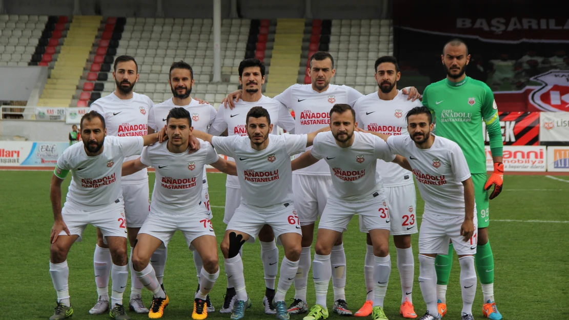 Lider, zorlu Erzincan deplasmanında