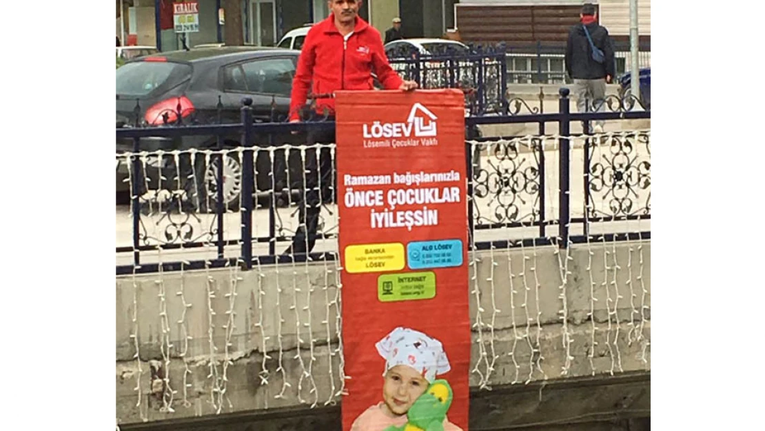 'Lösemili çocukları kullanarak vatandaşlarımızı aldatıyorlar'