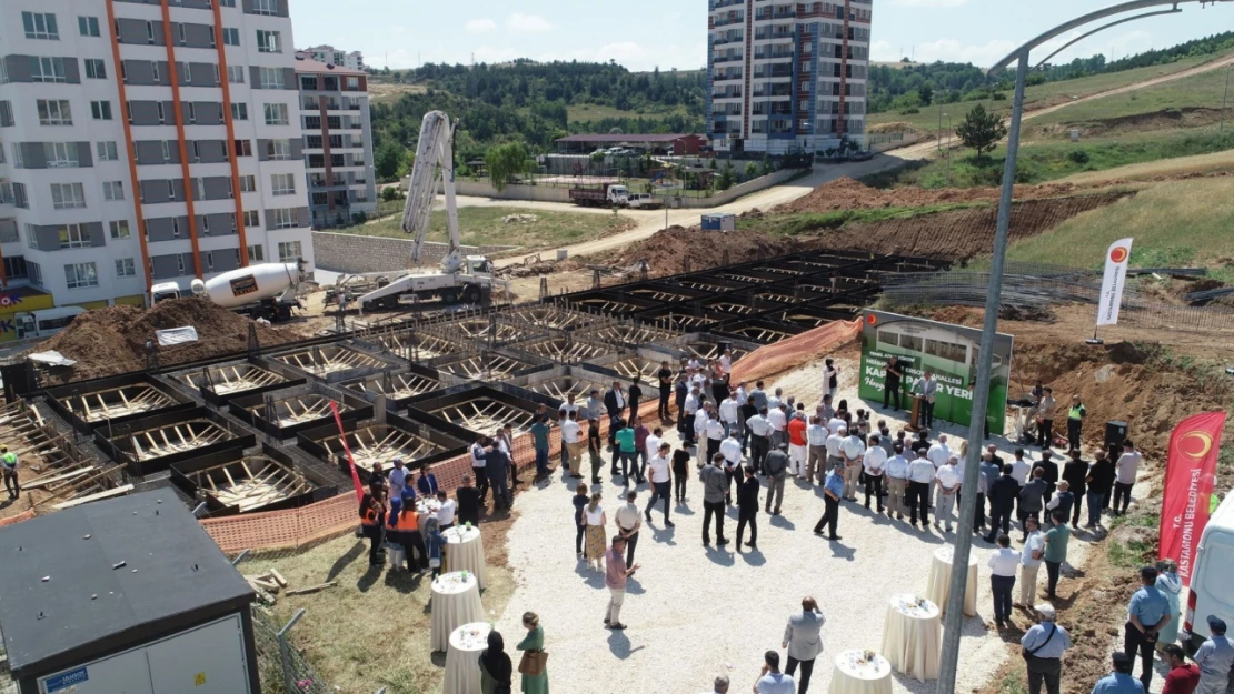 Mehmet Akif Ersoy Mahallesi Kapalı Pazar Yeri temeli atıldı