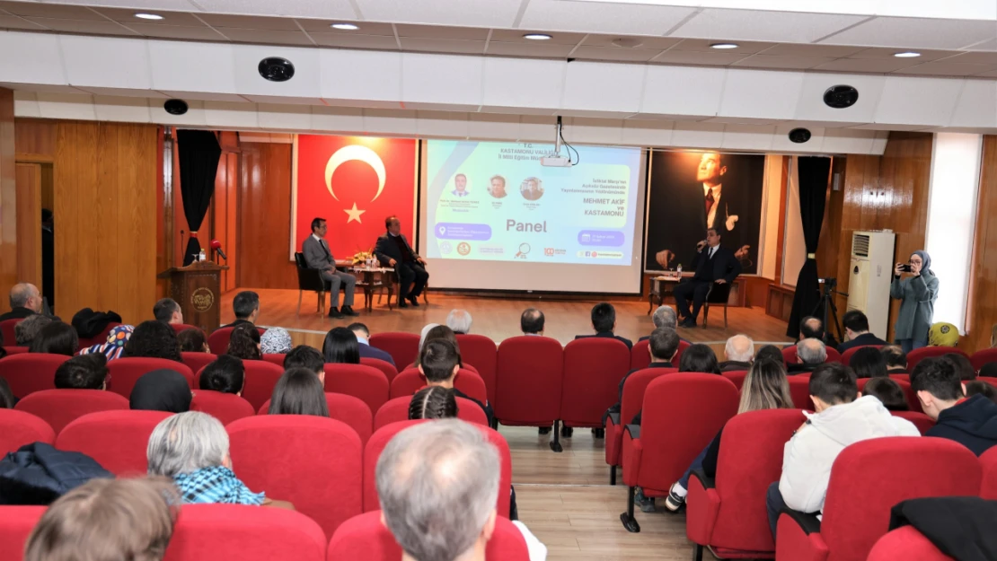 Mehmet Akif, Panel İle Anıldı