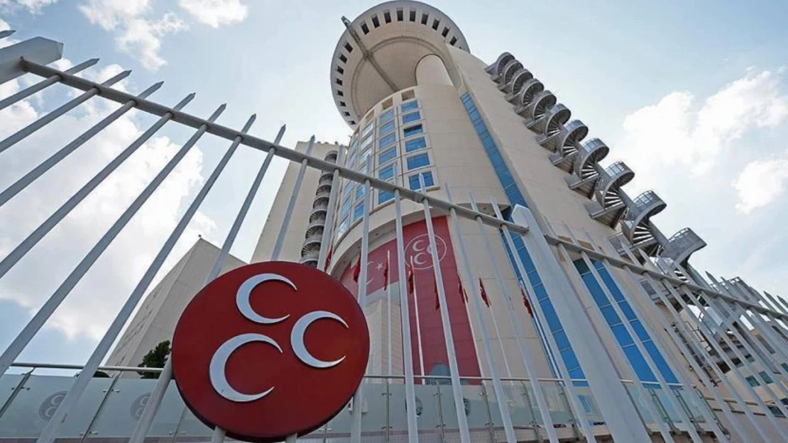 MHP Aday Listelerini YSK'ya Teslim Etti