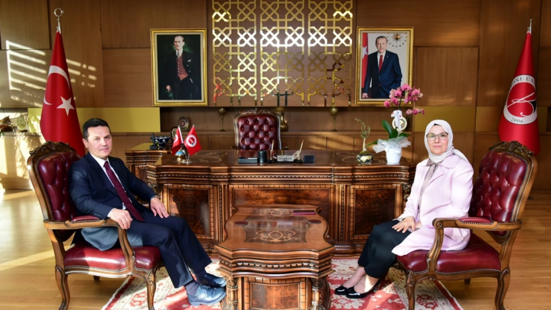 Milletvekili Katırcıoğlu'ndan Rektör Topal'a ziyaret