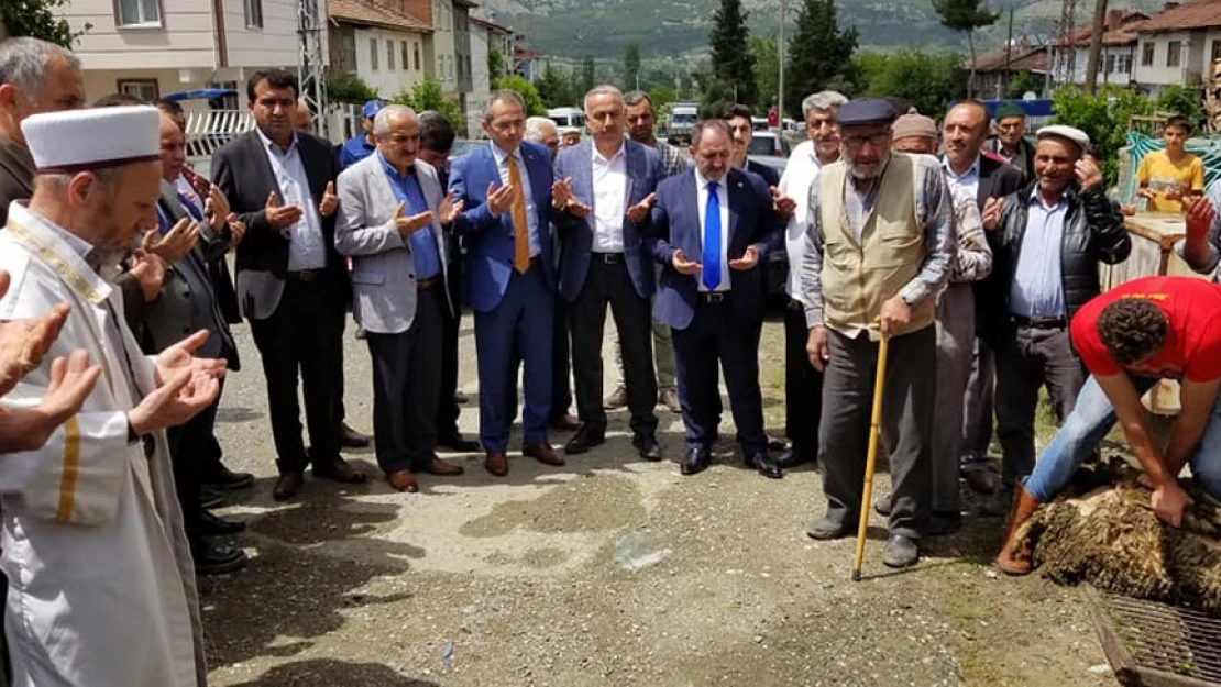 Murat Demir, seçim startını Tosya'dan verdi