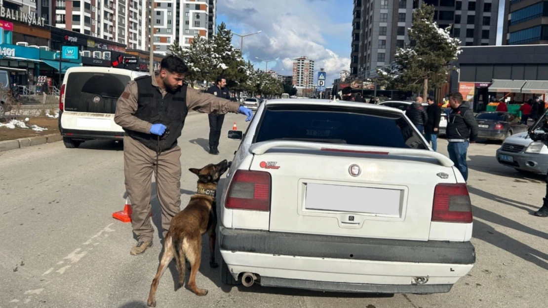 Narkotik'ten Narvas Bölge Uygulaması!