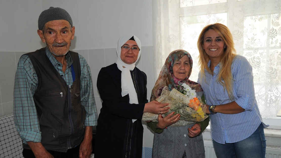 Nebahat Babaş yaşlıları unutmadı