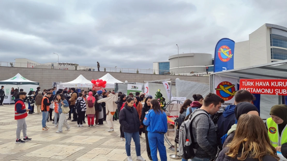 Öğrenci Toplulukları Tanıtım Günleri başladı