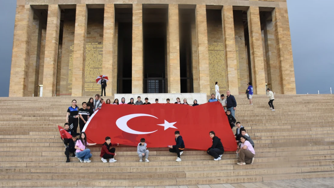 Öğrenciler Ankara'yı Gezdi