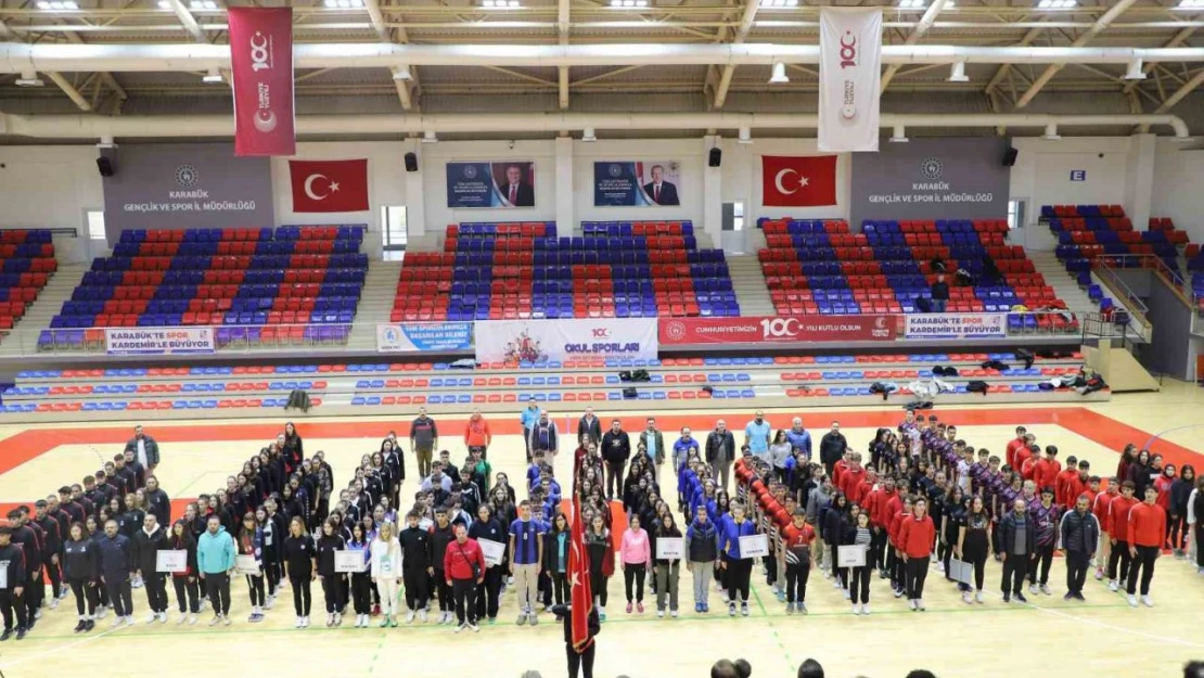 Okul Sporları Gençler Voleybol Grup Müsabakaları Açılış Seremonisi Yapıldı