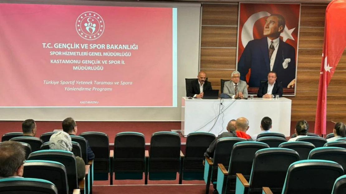 Okul sporlarında planlama ve istişare toplantısı yapıldı