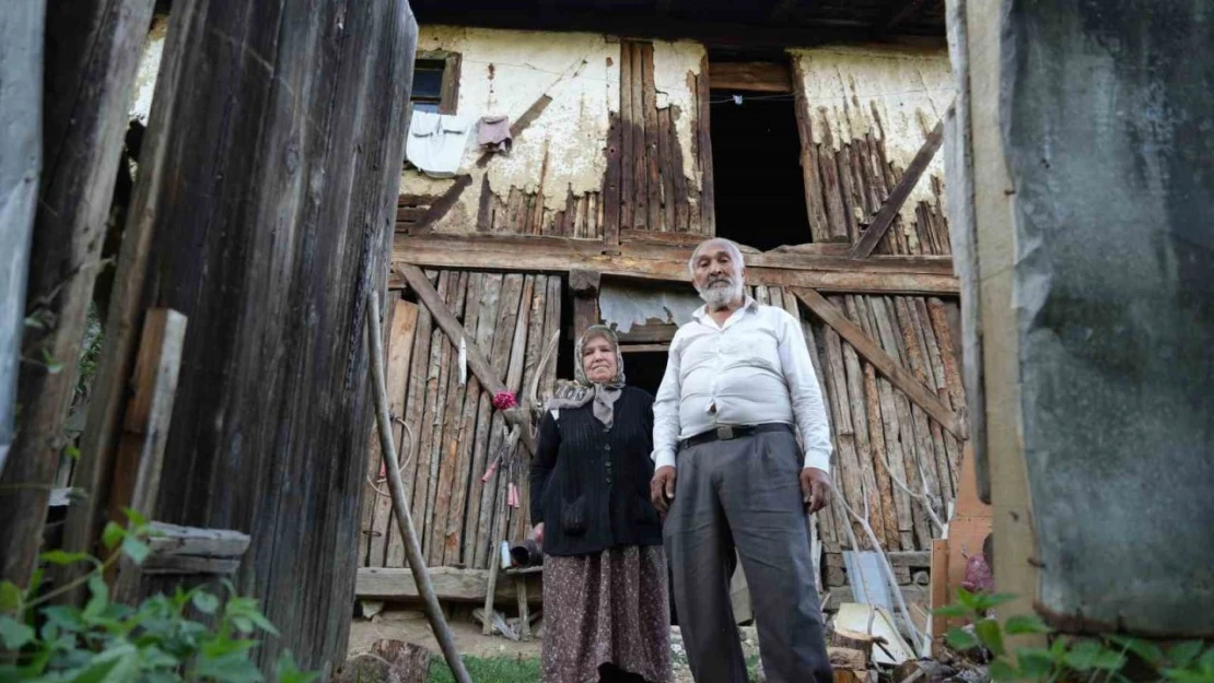 O Çiftin Borcunu Ödedi