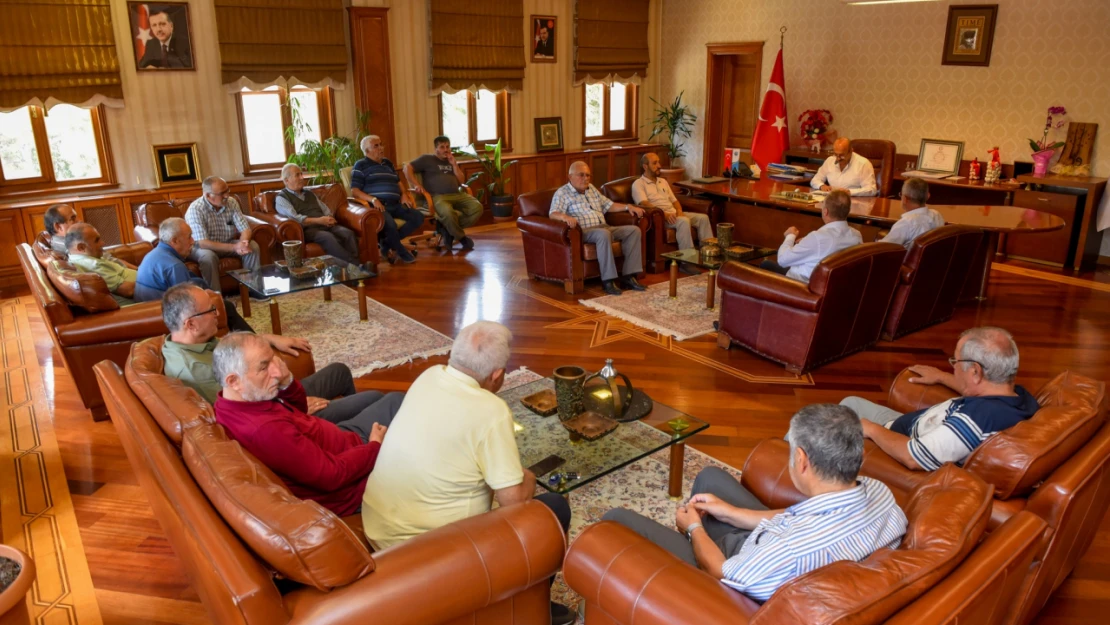 Pulcular Mahallesi'nden Başkan Arslan'a Anlamlı Ziyaret