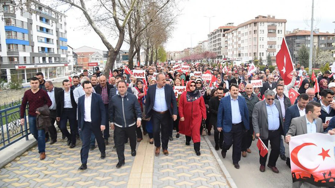 Referandum öncesi 'Birlik Yürüyüşü'