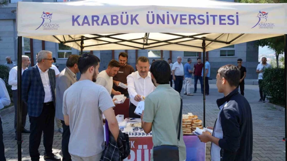 Karabük Üniversitesi Rektörü Kırışık'tan 'Hoş Gelniz' Karşılaması