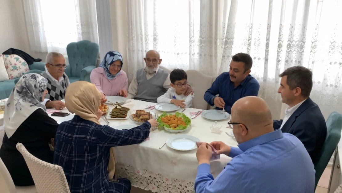 Röportajıyla Örnek Olmuştu, Hayata Gözlerini Yumdu