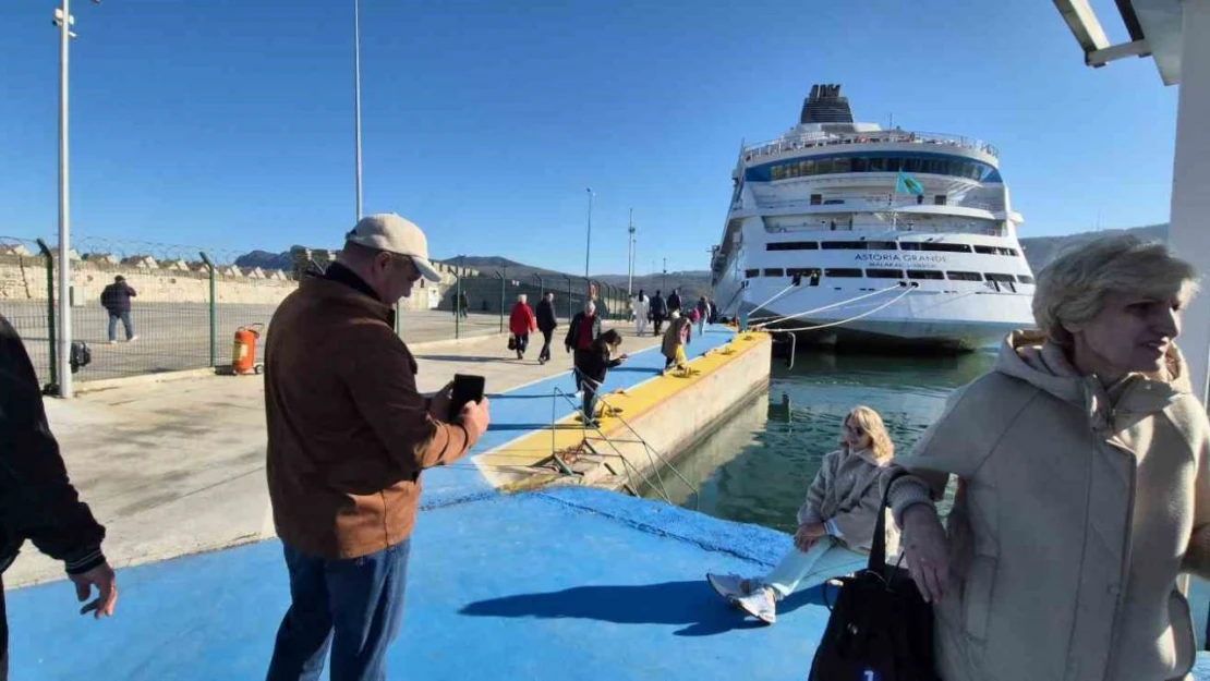 Rus Turistler Bu Kez Erken Döndü