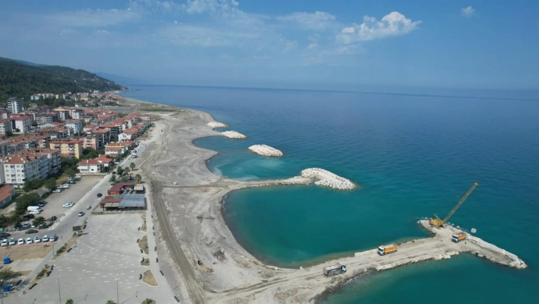 Sahil Tahkimatı Projesi Hız Kazandı