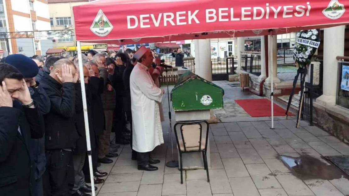 Şehit Annesi Son Yolculuğuna Uğurlandı