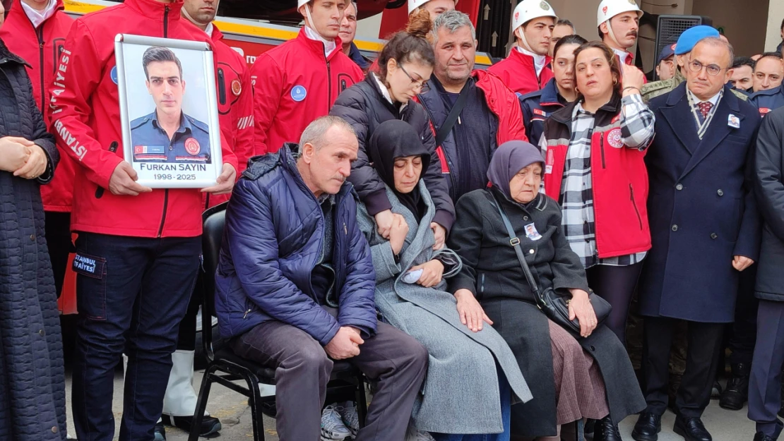 Şehit İtfaiye Eri Furkan Sayın için Tören Düzenlendi