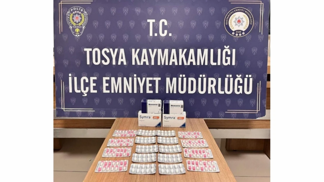 Sentetik Ecza Haplarıyla Yakalandılar!